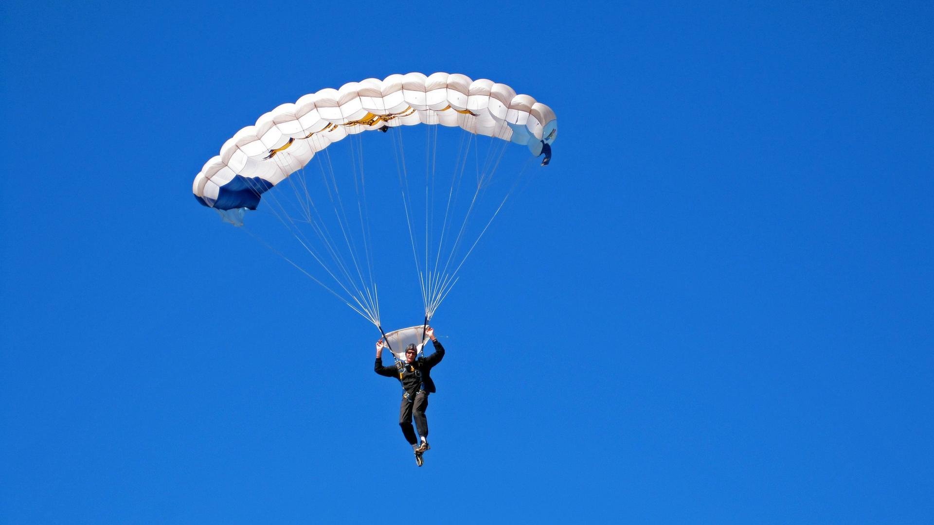 Karsa巅峰对决，Uzi与80激战巴黎圣日耳曼分钟，绝杀胜负难料！